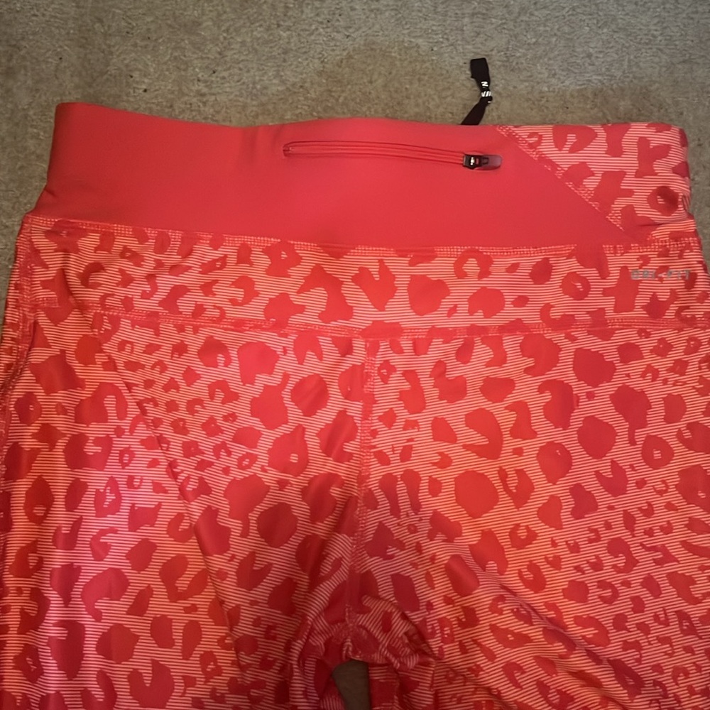 Nike running drills-fit leggings
